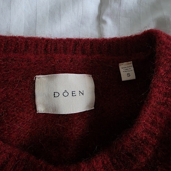 Doen Rich Burgundy Cardigan - Picture 2 of 3